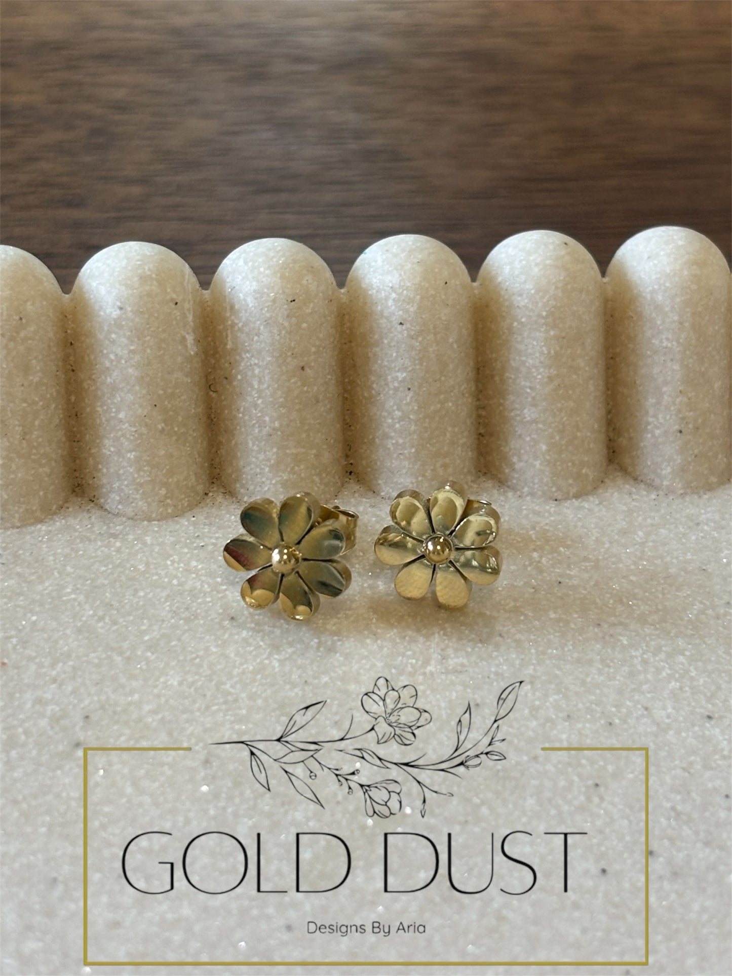Daisy Studs