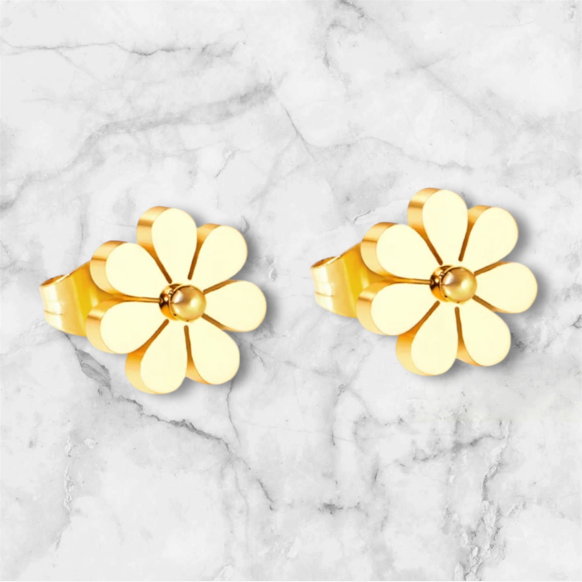 Daisy Studs